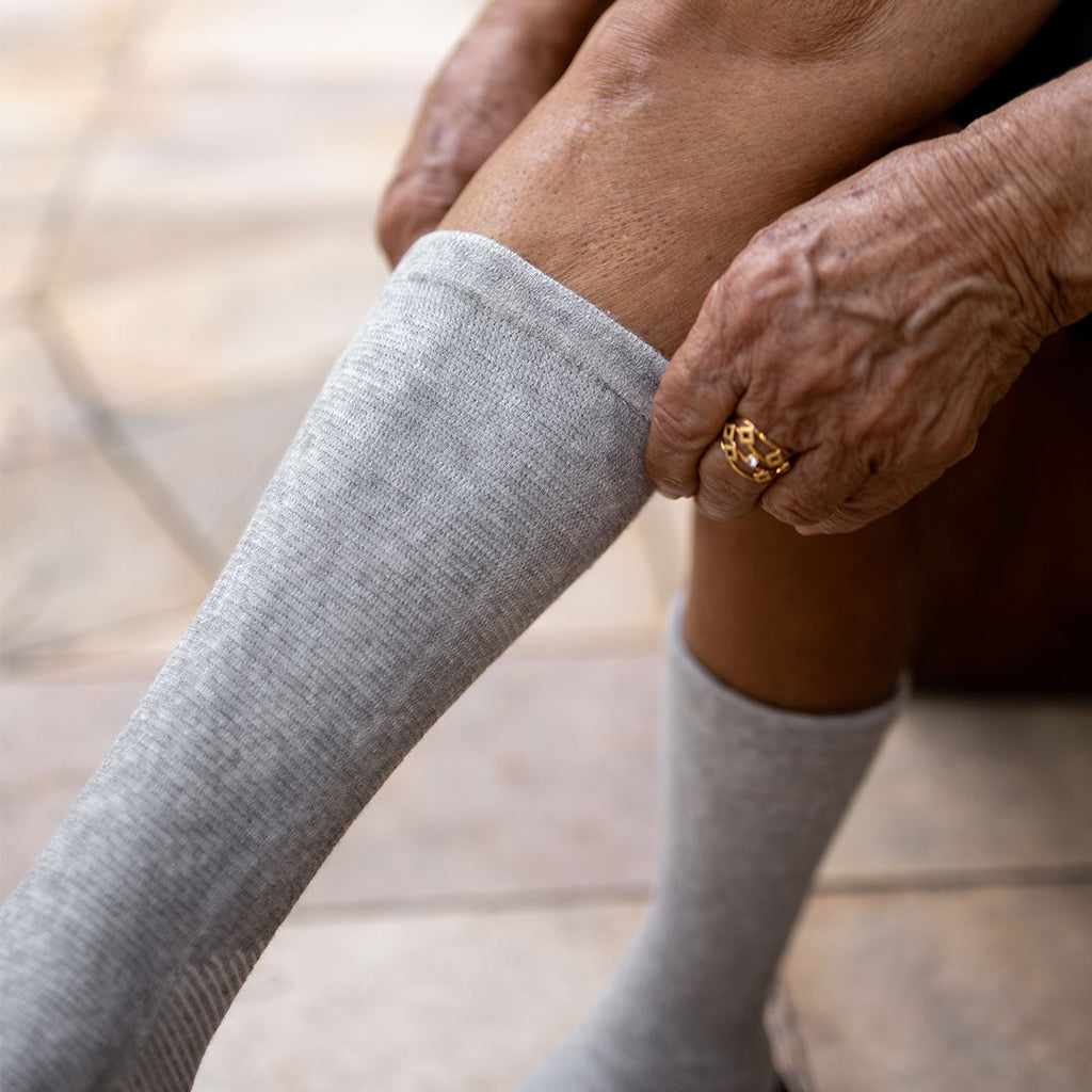 Premium Anti-Fatigue Bamboo Footsleeves - Soft Bamboo Feel